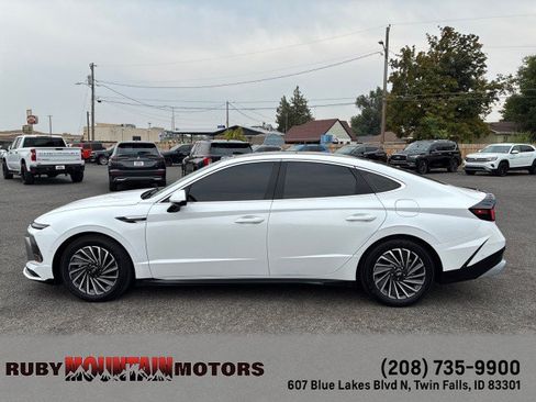Used 2024 Hyundai Sonata Limited FWD image 4