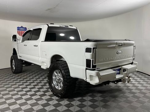 Used 2025 Ford F250 Lariat w/ Chrome Package AWD/4WD image 5