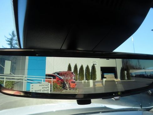 Certified 2025 Chevrolet Silverado 1500 High Country w/ Technology Package image 28