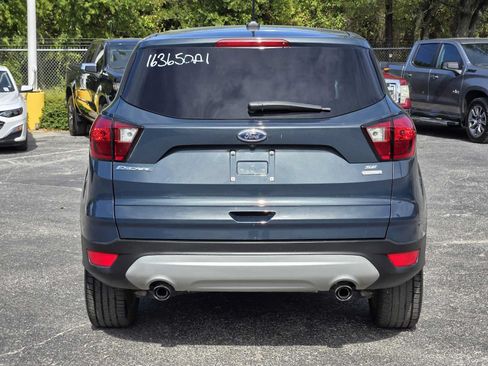 Used 2019 Ford Escape SE FWD image 6