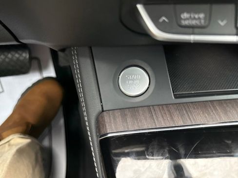 Used 2024 Audi Q5 2.0T Premium Plus image 37