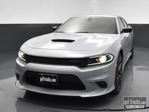 Used 2022 Dodge Charger R/T w/ Blacktop Package RWD image 47