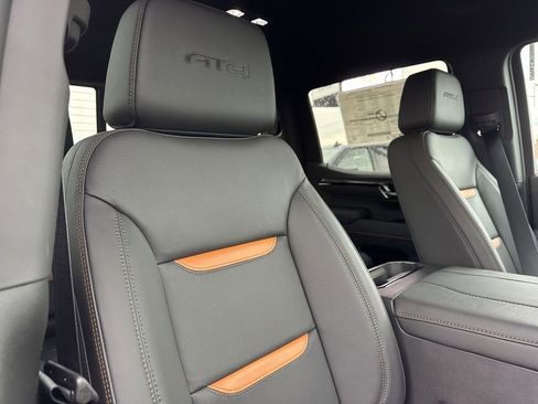 New 2026 GMC Sierra 1500 AT4 w/ Technology Package image 31