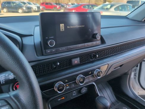 Used 2023 Honda CR-V LX image 25