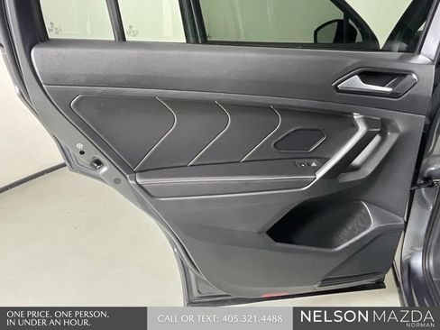 Used 2022 Volkswagen Tiguan SE R-Line AWD/4WD image 22