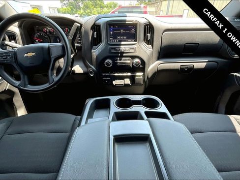 Used 2024 Chevrolet Silverado 1500 Custom image 8