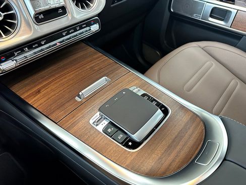 New 2026 Mercedes-Benz G 550 image 11