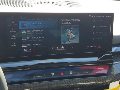 Used 2025 BMW M5 Touring w/ M Driver's Package image 23