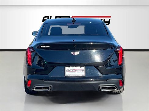 Used 2024 Cadillac CT4 Luxury image 6