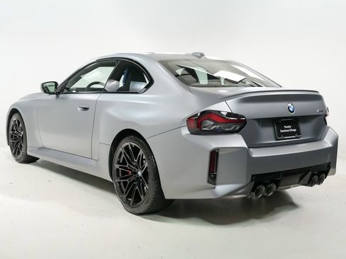 Used 2025 BMW M2 w/ Lighting Package image 3