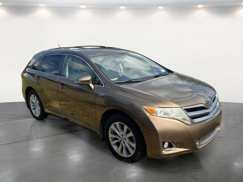 Used 2013 Toyota Venza LE FWD image 8