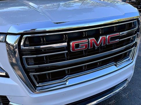 Used 2021 GMC Yukon SLT w/ SLT Premium Package AWD/4WD image 30