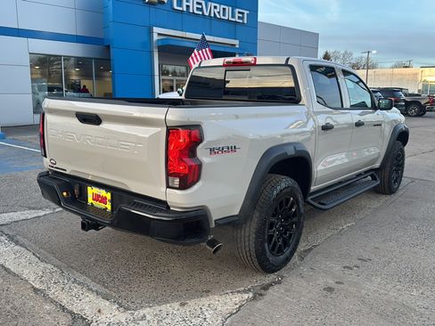 Used 2026 Chevrolet Colorado Trail Boss image 6