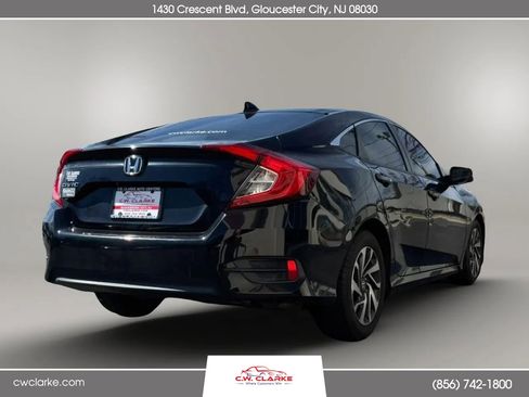Used 2018 Honda Civic EX image 4