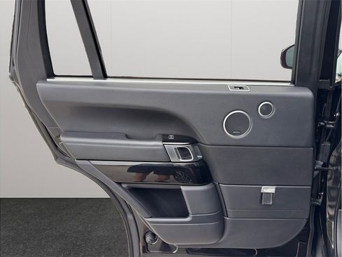Used 2016 Land Rover Range Rover Long Wheelbase Supercharged image 42