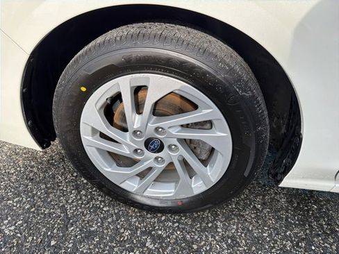 Used 2024 Subaru Impreza 2.0i image 17