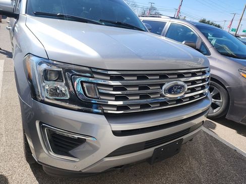 Used 2020 Ford Expedition Max Limited w/ Equipment Group 301A image 4