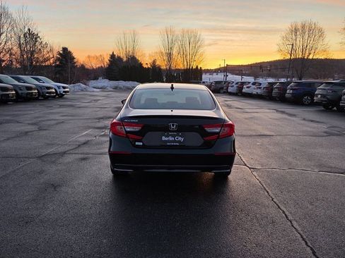 Used 2020 Honda Accord LX image 7
