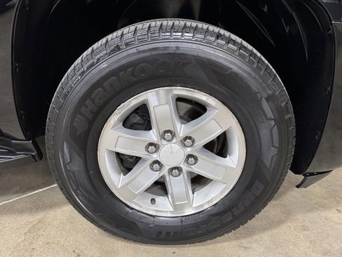 Used 2011 GMC Yukon SLT w/ SLT-2 Equipment Package image 42