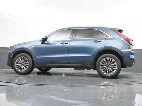 Used 2025 Cadillac XT4 Premium Luxury image 45