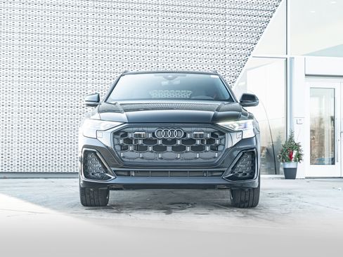 New 2026 Audi SQ8 Prestige image 44