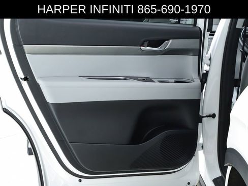 Used 2023 Hyundai Palisade SEL FWD image 18