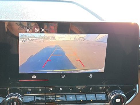 Used 2023 GMC Canyon AT4 w/ AT4 Premium Package image 38