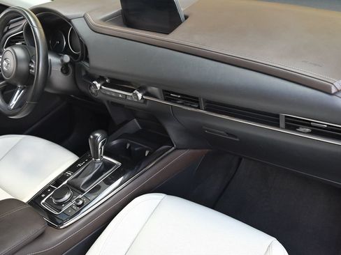 Certified 2021 MAZDA CX-30 AWD 2.5 S w/ Premium Package image 18