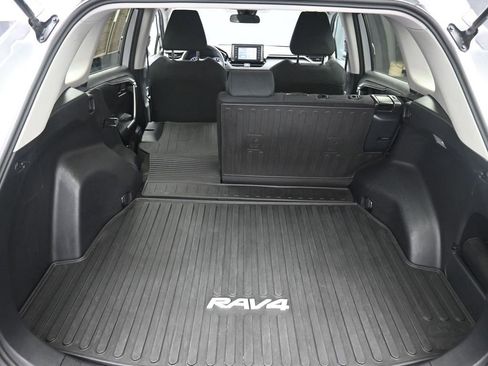 Used 2019 Toyota RAV4 LE w/ All Weather Liner Package image 22