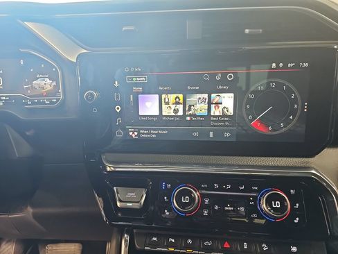 Used 2023 GMC Sierra 1500 Denali w/ Denali Reserve Package AWD/4WD image 19