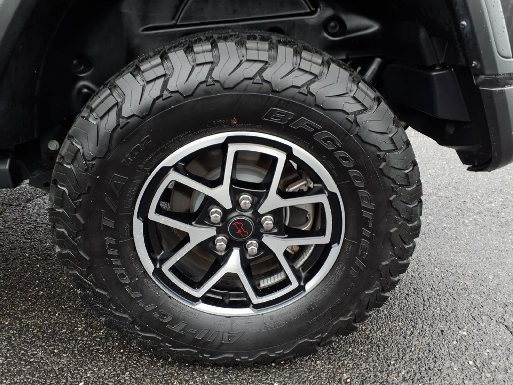 Used 2024 Jeep Wrangler Unlimited Rubicon AWD/4WD image 18