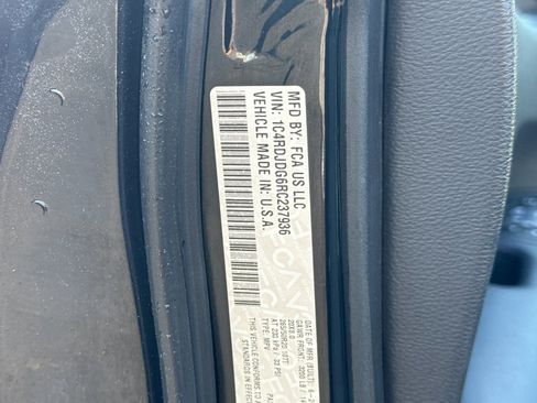 Used 2024 Dodge Durango GT image 35