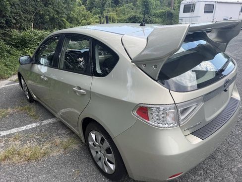 Used 2009 Subaru Impreza 2.5i AWD/4WD image 4