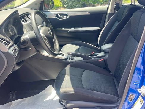 Used 2015 Nissan Sentra SR FWD image 10