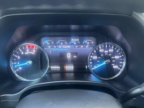 Used 2020 Ford F250 Lariat w/ Lariat Value Package AWD/4WD image 32