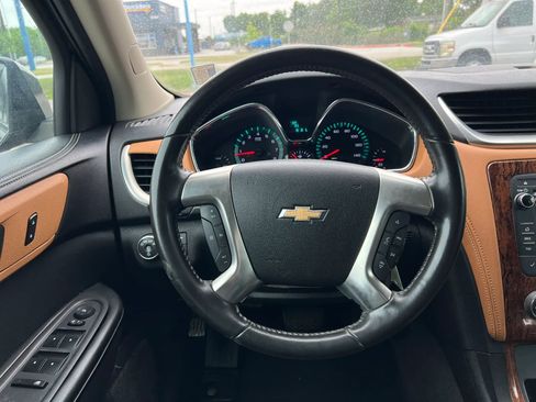 Used 2013 Chevrolet Traverse LT AWD/4WD image 20