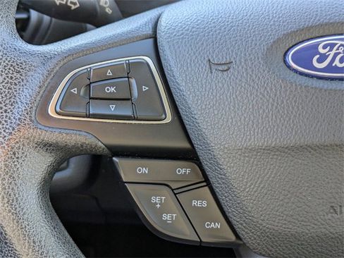 Used 2019 Ford Escape SE image 28