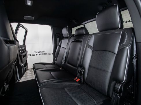 Used 2025 RAM 2500 Laramie w/ Night Edition image 13