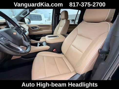 Used 2024 Chevrolet Suburban Premier AWD/4WD image 13