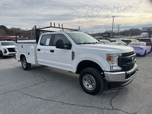 Used 2021 Ford F250 XL w/ Power Equipment Group image 7