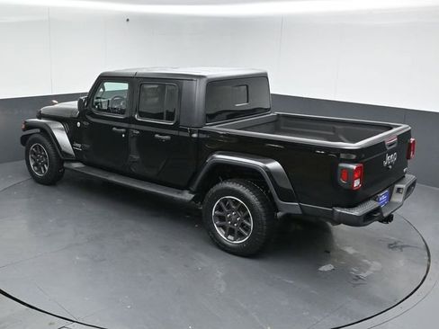 Used 2021 Jeep Gladiator Overland w/ Cold Weather Group image 43