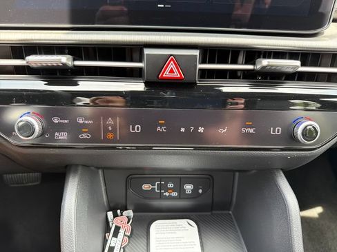 New 2026 Kia Sportage X-Line AWD/4WD image 14