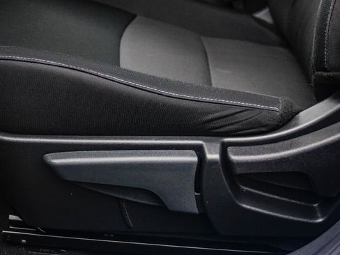 Certified 2025 Nissan Sentra SV image 23