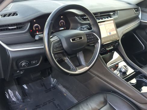 Certified 2022 Jeep Grand Cherokee L Limited image 10
