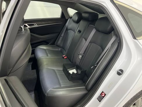 Used 2015 Hyundai Genesis 3.8 w/ Option Group 02 image 21