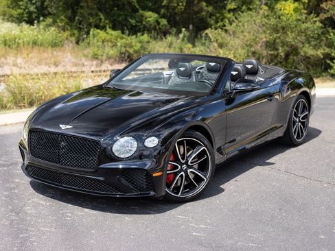 Used 2021 Bentley Continental GT image 7