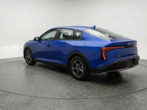 Used 2025 Kia K4 FWD image 6