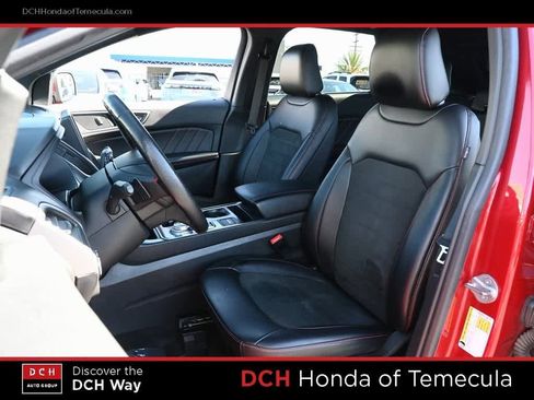 Used 2022 Ford Edge ST-Line w/ Class II Trailer Tow Package image 18