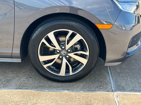 Used 2024 Honda Odyssey Touring image 7