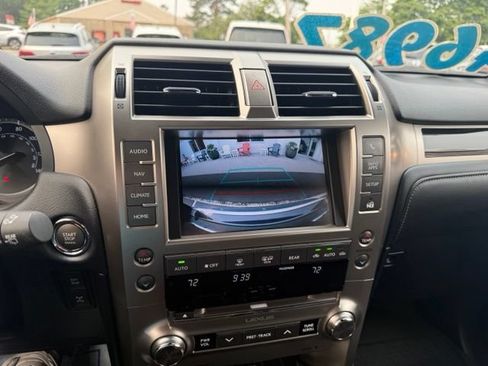 Used 2021 Lexus GX 460 Premium w/ Premium Package AWD/4WD image 20